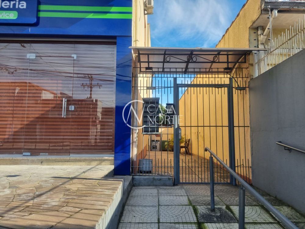 Apartamento à venda com 3 quartos, 74m², Avenida Doutor Carlos Barbosa no bairro Medianeira em Porto Alegre