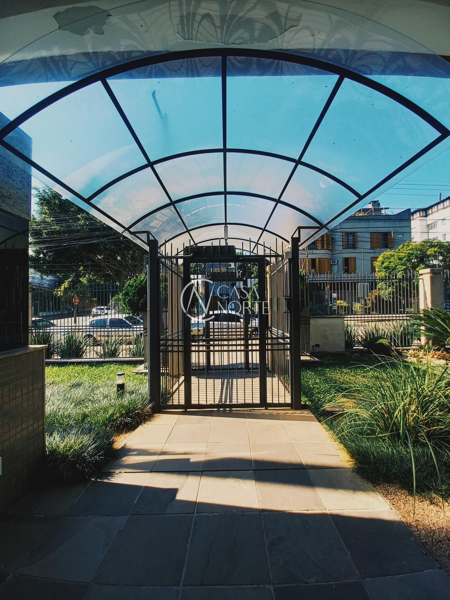 Apartamento à venda com 3 quartos, 85m², 1 suíte, 1 vaga, Rua Veador Porto no bairro Santana em Porto Alegre