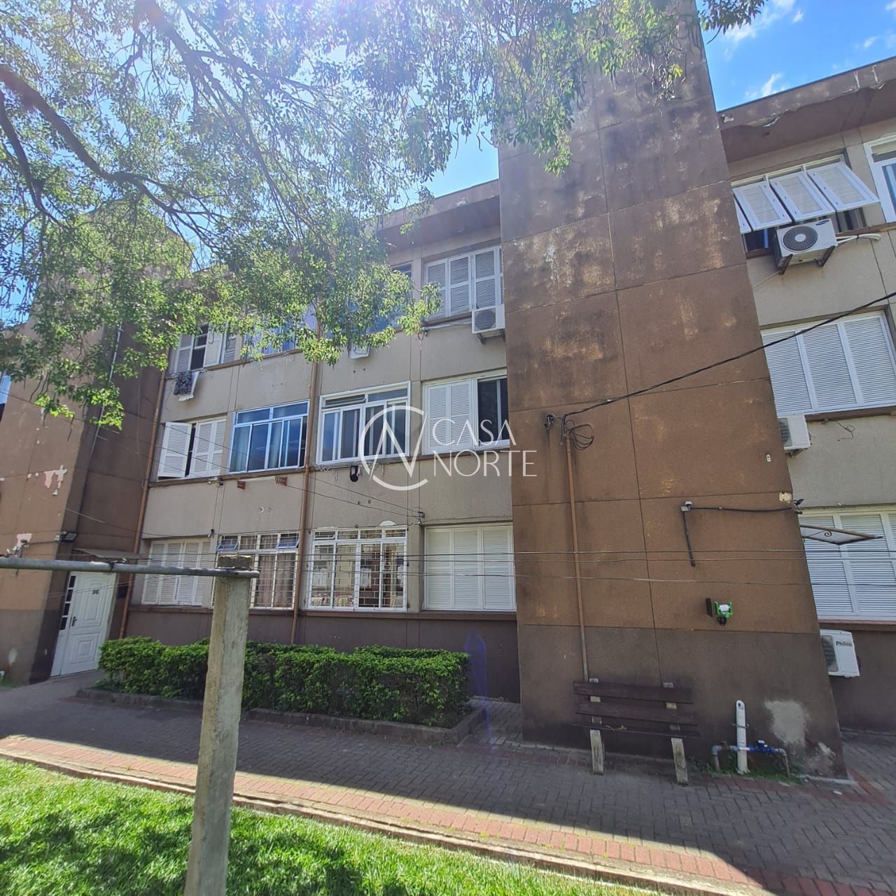 Apartamento à venda com 2 quartos, 61m², Rua Artur de Oliveira no bairro Partenon em Porto Alegre