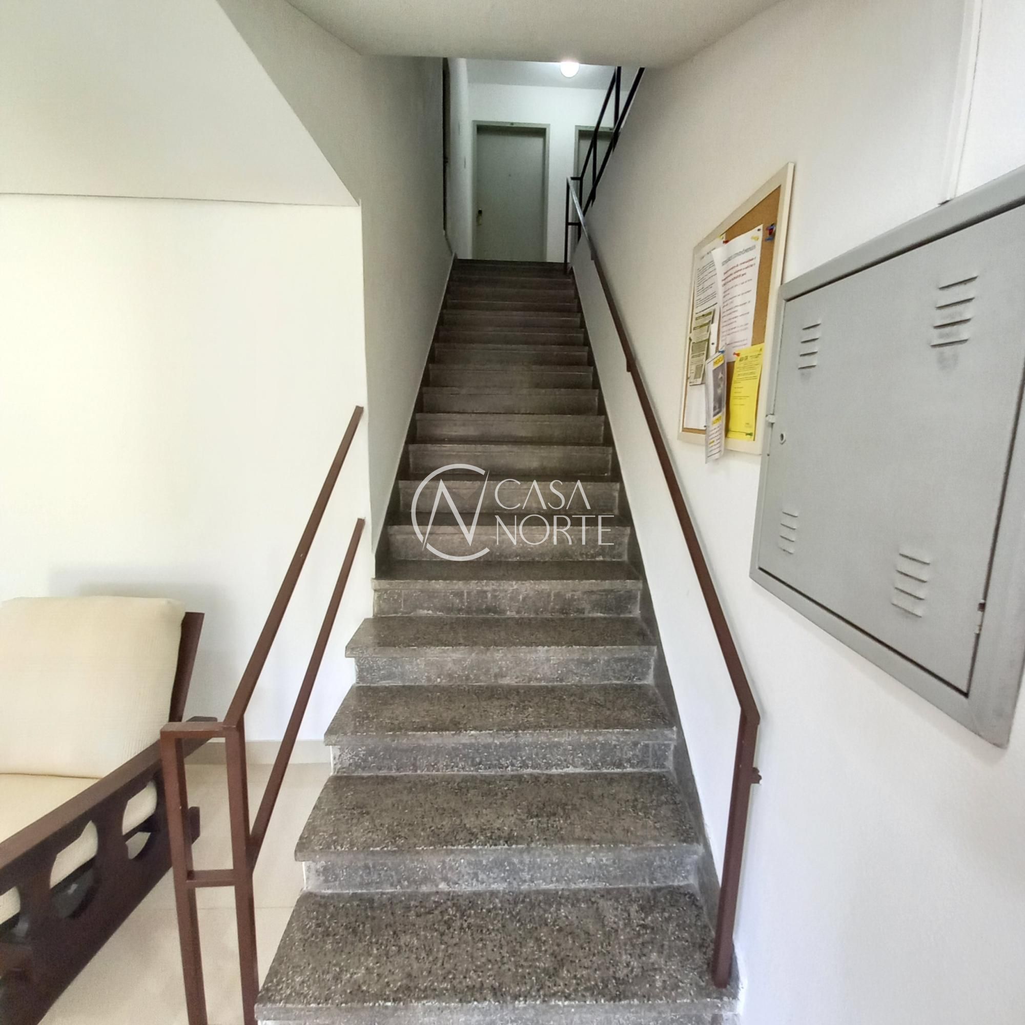 Apartamento à venda com 1 quarto, 36m², 1 vaga, Rua Bento de Amaral no bairro Partenon em Porto Alegre