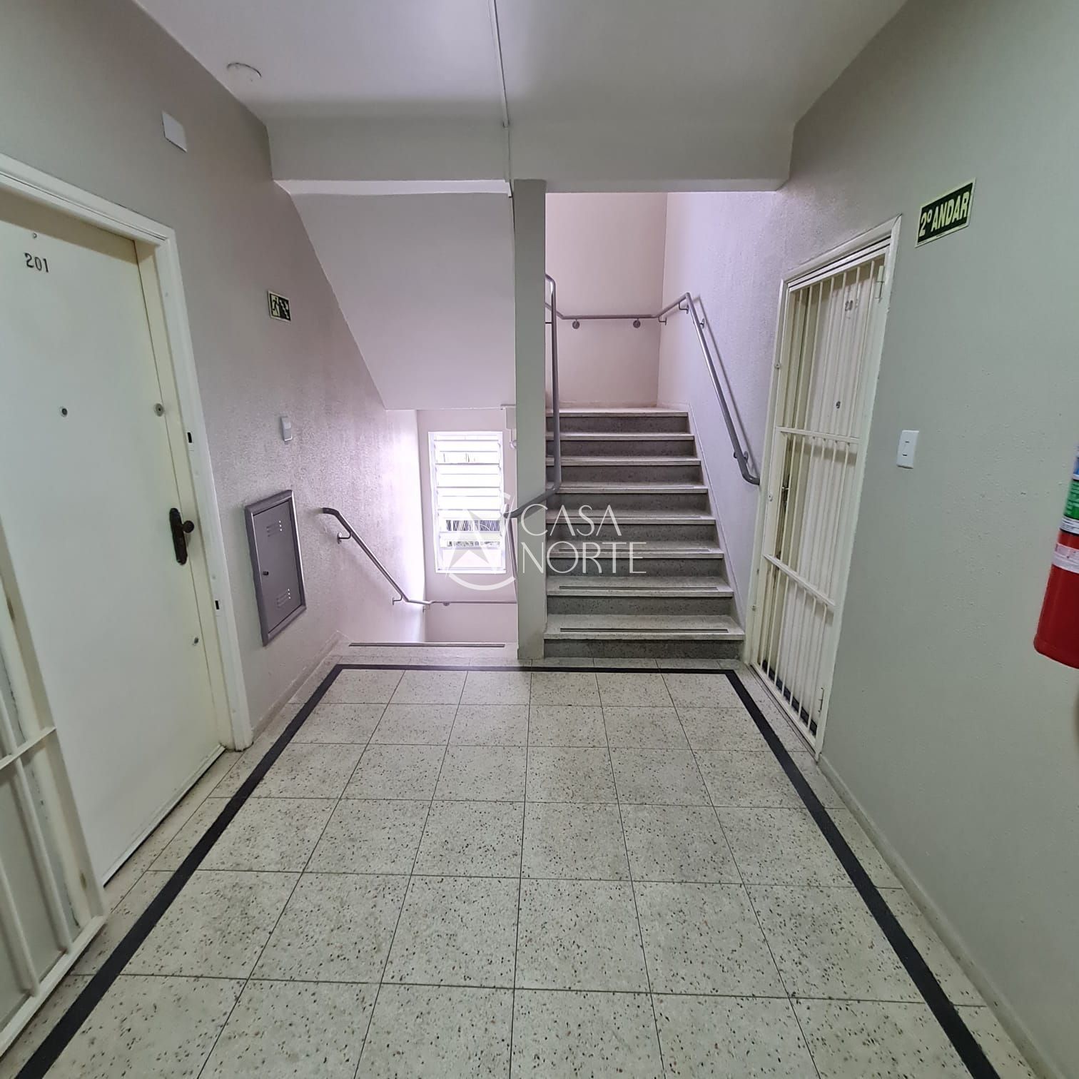 Apartamento à venda com 3 quartos, 101m², Avenida Ipiranga no bairro Partenon em Porto Alegre