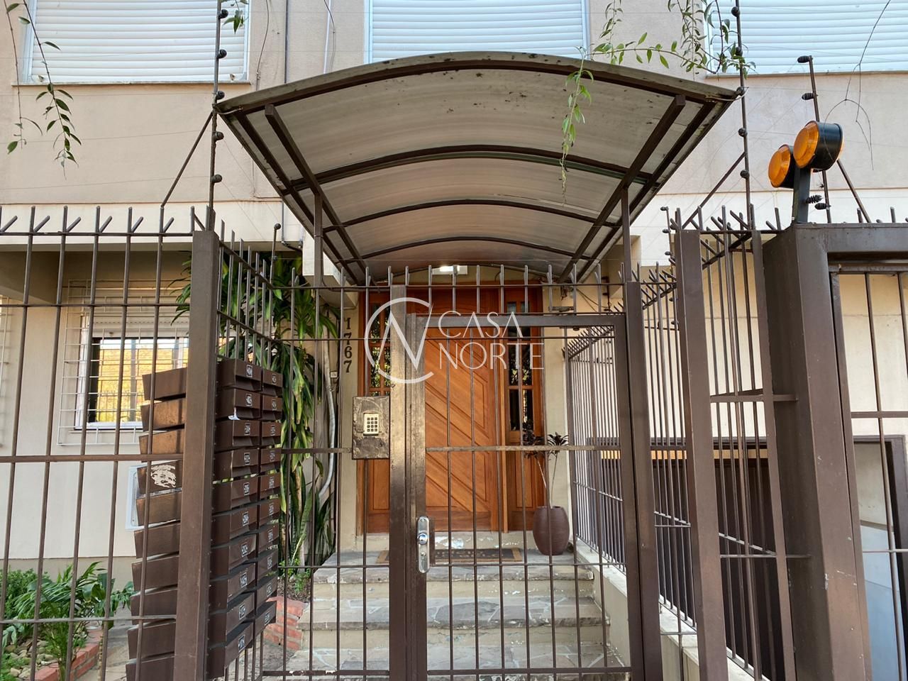 Apartamento à venda com 1 quarto, 40m², Rua Barão do Amazonas no bairro Partenon em Porto Alegre