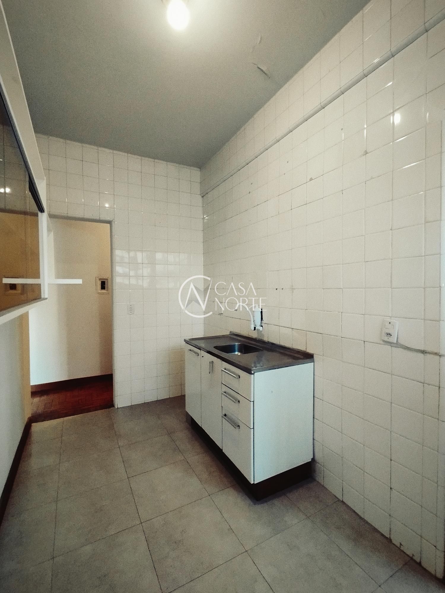 Apartamento à venda com 1 quarto, 52m², Avenida Alberto Bins no bairro Centro Histórico em Porto Alegre