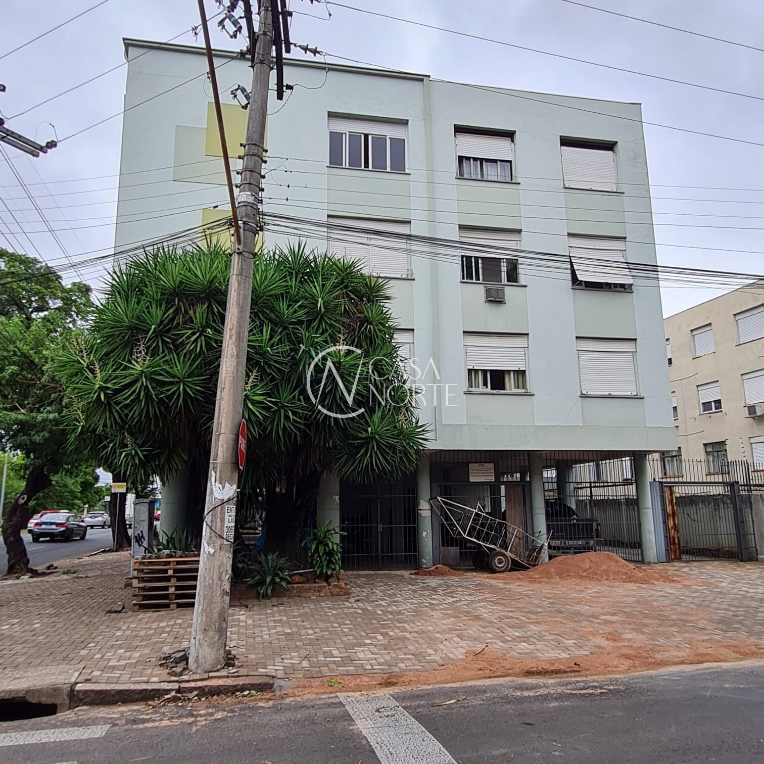 Apartamento à venda com 3 quartos, 101m², Avenida Ipiranga no bairro Partenon em Porto Alegre
