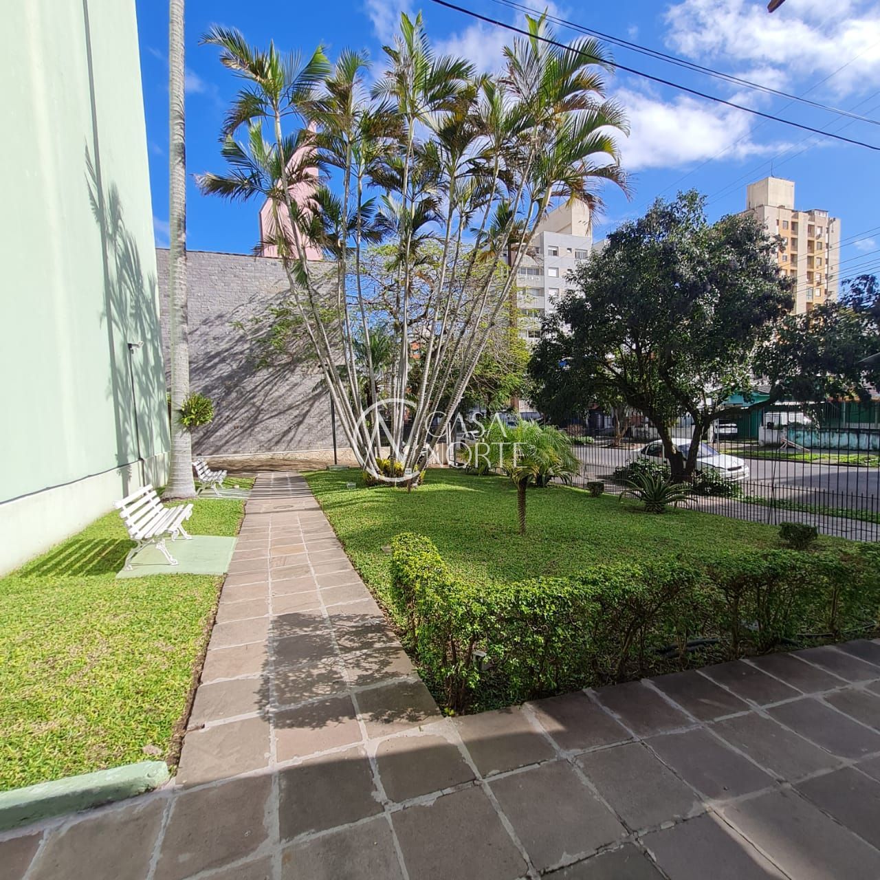 Apartamento à venda com 2 quartos, 55m², Rua Guilherme Alves no bairro Jardim Botânico em Porto Alegre