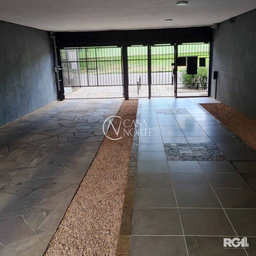 Cobertura à venda com 2 quartos, 124m², 1 vaga, Avenida Padre Cacique no bairro Praia de Belas em Porto Alegre