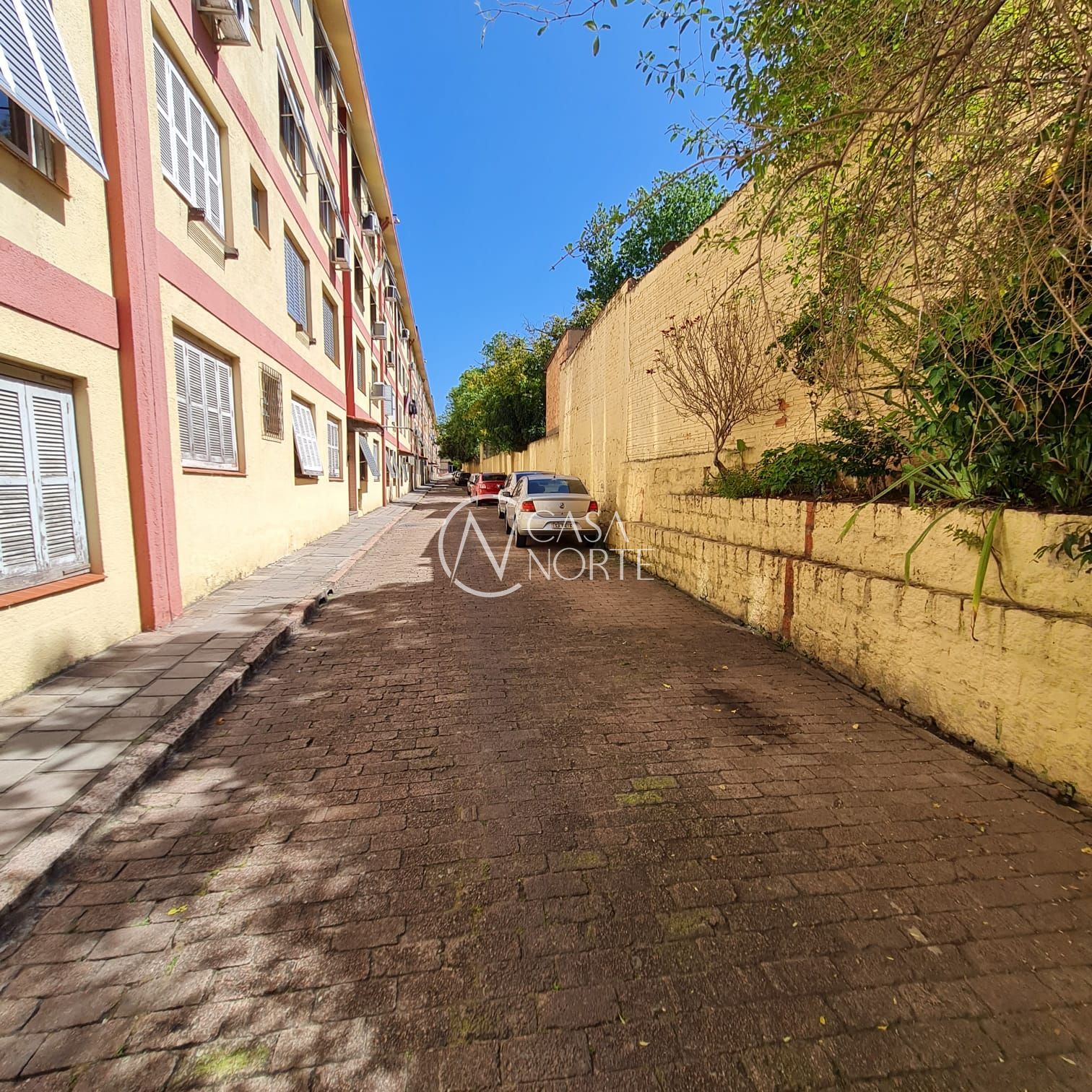 Apartamento à venda com 2 quartos, 63m², 1 vaga, Avenida Bento Gonçalves no bairro Partenon em Porto Alegre