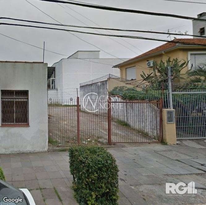 Terreno à venda  com 562m², Avenida Bento Gonçalves no bairro Partenon em Porto Alegre