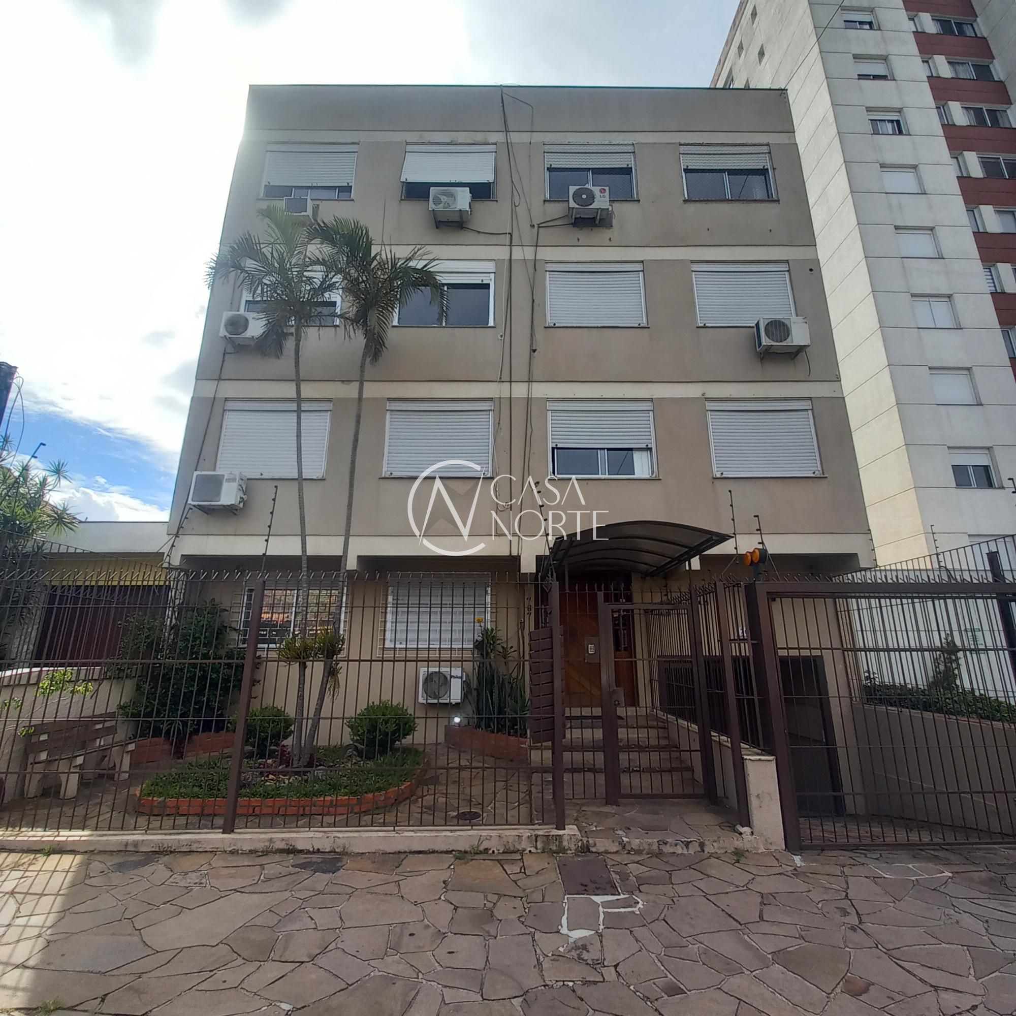 Apartamento à venda com 1 quarto, 40m², Rua Barão do Amazonas no bairro Partenon em Porto Alegre