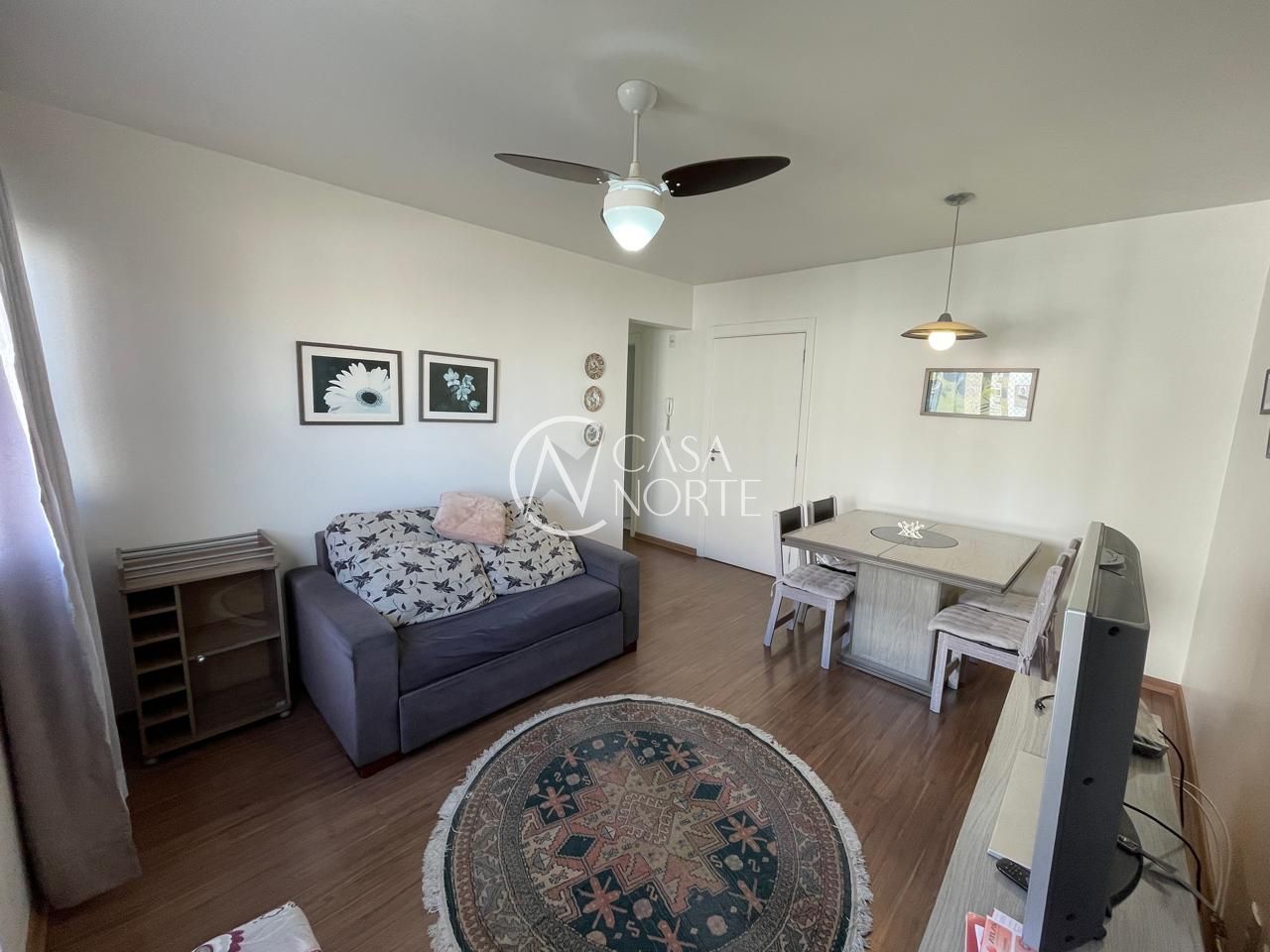 Apartamento à venda com 3 quartos, 69m², 1 suíte, 1 vaga, Rua Antônio Joaquim Mesquita no bairro Passo da Areia em Porto Alegre