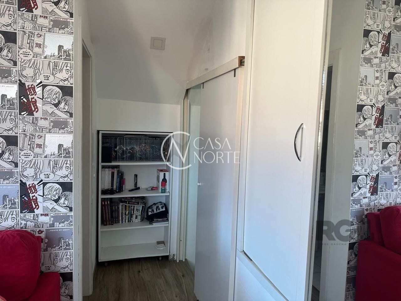 Casa de Condomínio à venda com 3 quartos, 157m², 1 suíte, 2 vagas, Avenida Willy Eugênio Fleck no bairro Sarandi em Porto Alegre