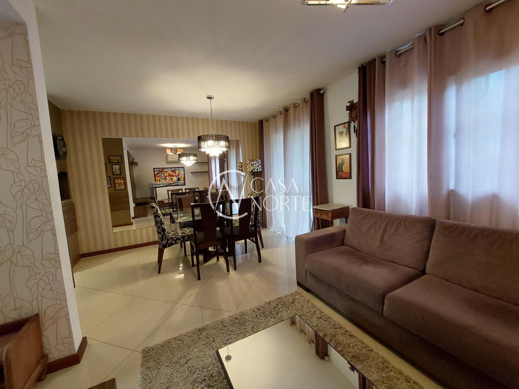 Casa de Condomínio à venda com 3 quartos, 144m², 1 suíte, 2 vagas, Avenida Willy Eugênio Fleck no bairro Sarandi em Porto Alegre