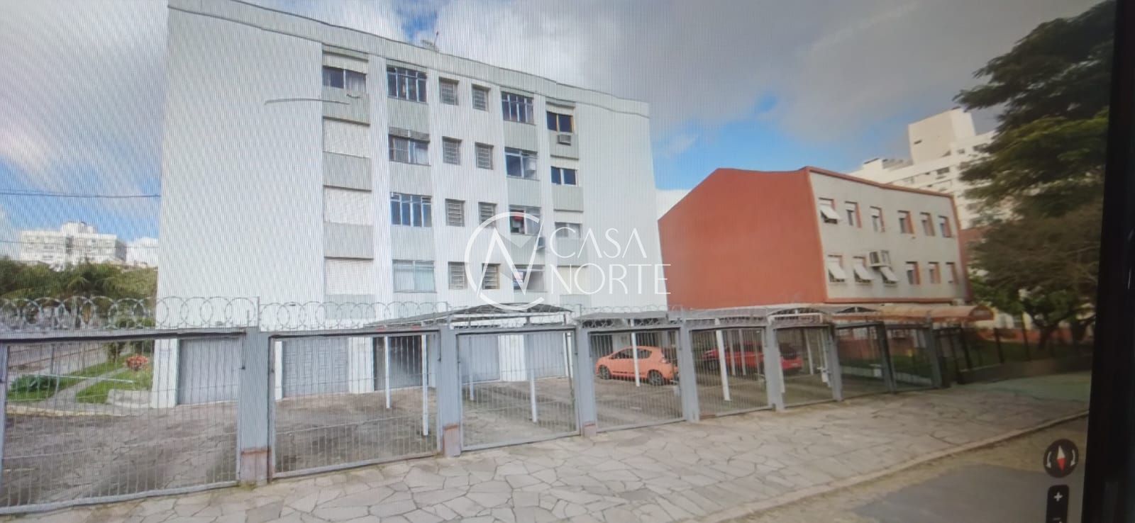 Apartamento à venda com 2 quartos, 71m², 1 vaga, Rua Ministro Oliveira Lima no bairro São Sebastião em Porto Alegre