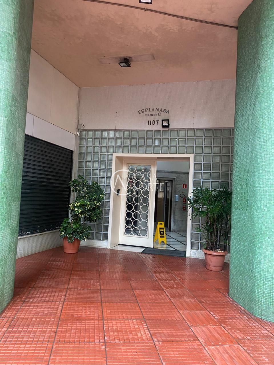 Apartamento à venda com 3 quartos, 208m², 1 suíte, Rua Ramiro Barcelos no bairro Floresta em Porto Alegre