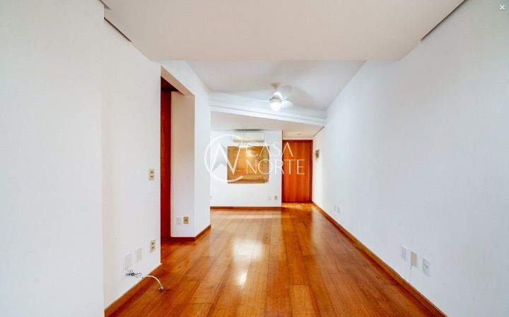 Apartamento à venda com 2 quartos, 73m², 1 suíte, 1 vaga, Rua Anita Garibaldi no bairro Boa Vista em Porto Alegre