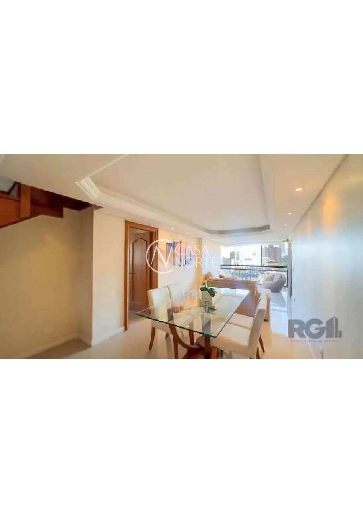 Cobertura à venda com 3 quartos, 207m², 1 suíte, 2 vagas, Rua Cabral no bairro Rio Branco em Porto Alegre