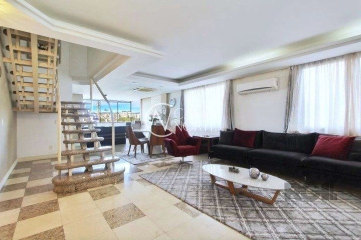 Cobertura à venda com 4 quartos, 327m², 2 suítes, 3 vagas, Rua Casemiro de Abreu no bairro Bela Vista em Porto Alegre