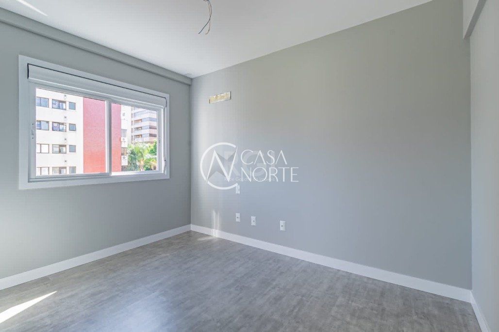 Apartamento à venda com 2 quartos, 83m², 2 suítes, 2 vagas, Avenida Bage no bairro Petrópolis em Porto Alegre