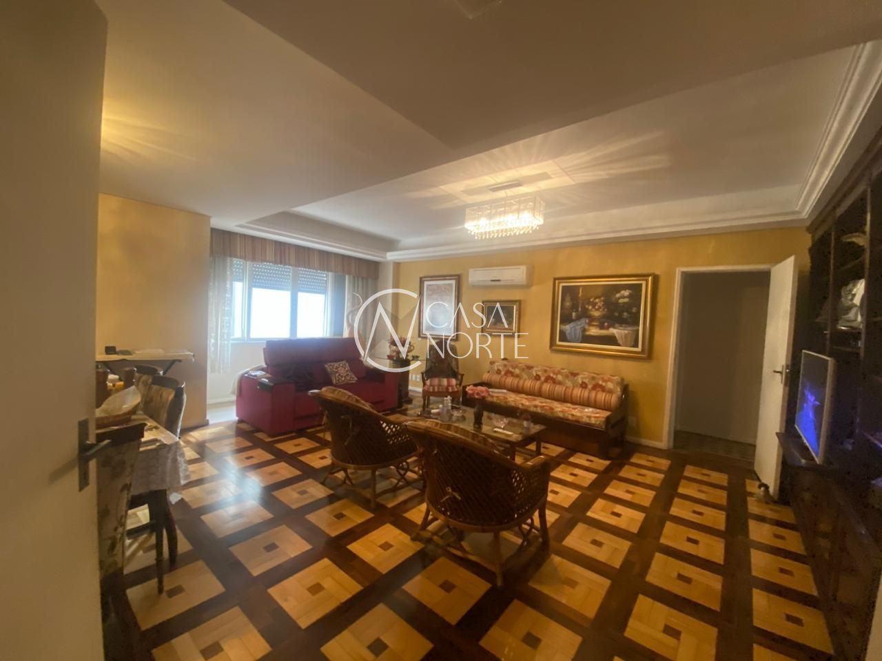 Apartamento à venda com 3 quartos, 208m², 1 suíte, Rua Ramiro Barcelos no bairro Floresta em Porto Alegre