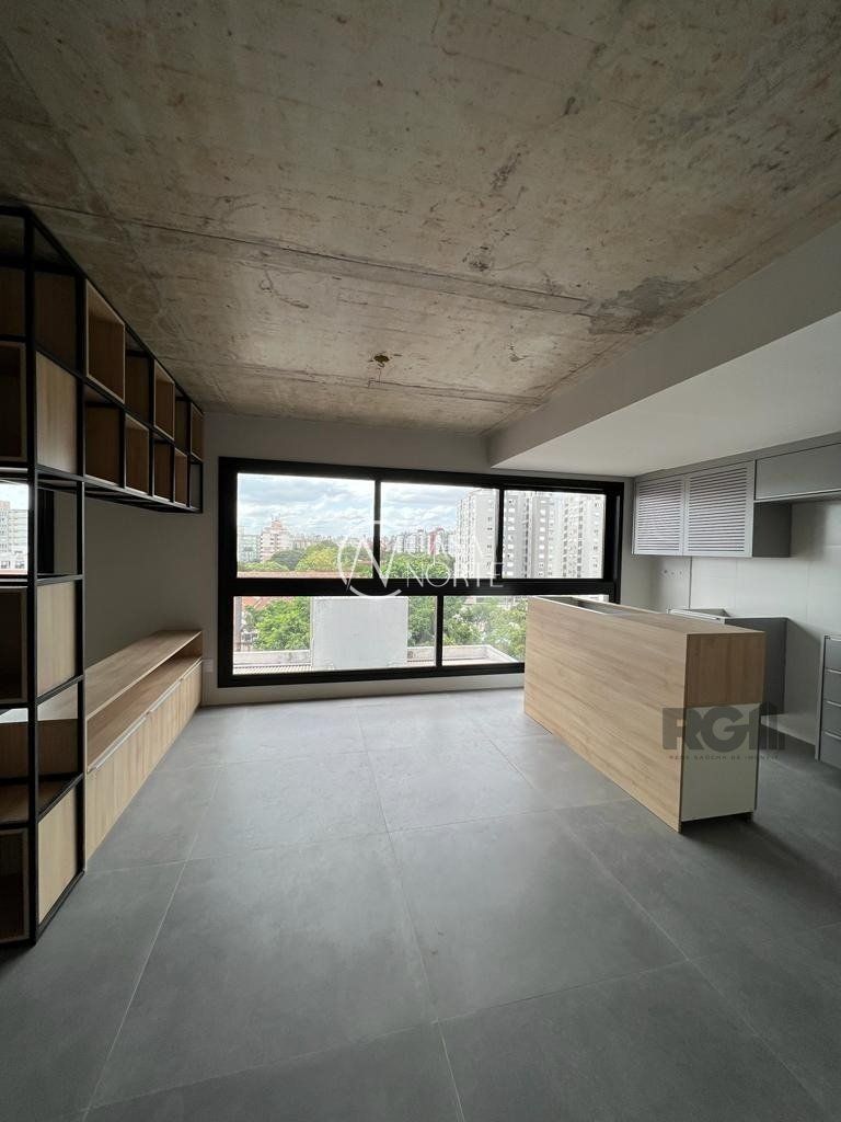 Apartamento à venda com 1 quarto, 43m², 1 vaga, Rua Gonçalves Dias no bairro Menino Deus em Porto Alegre