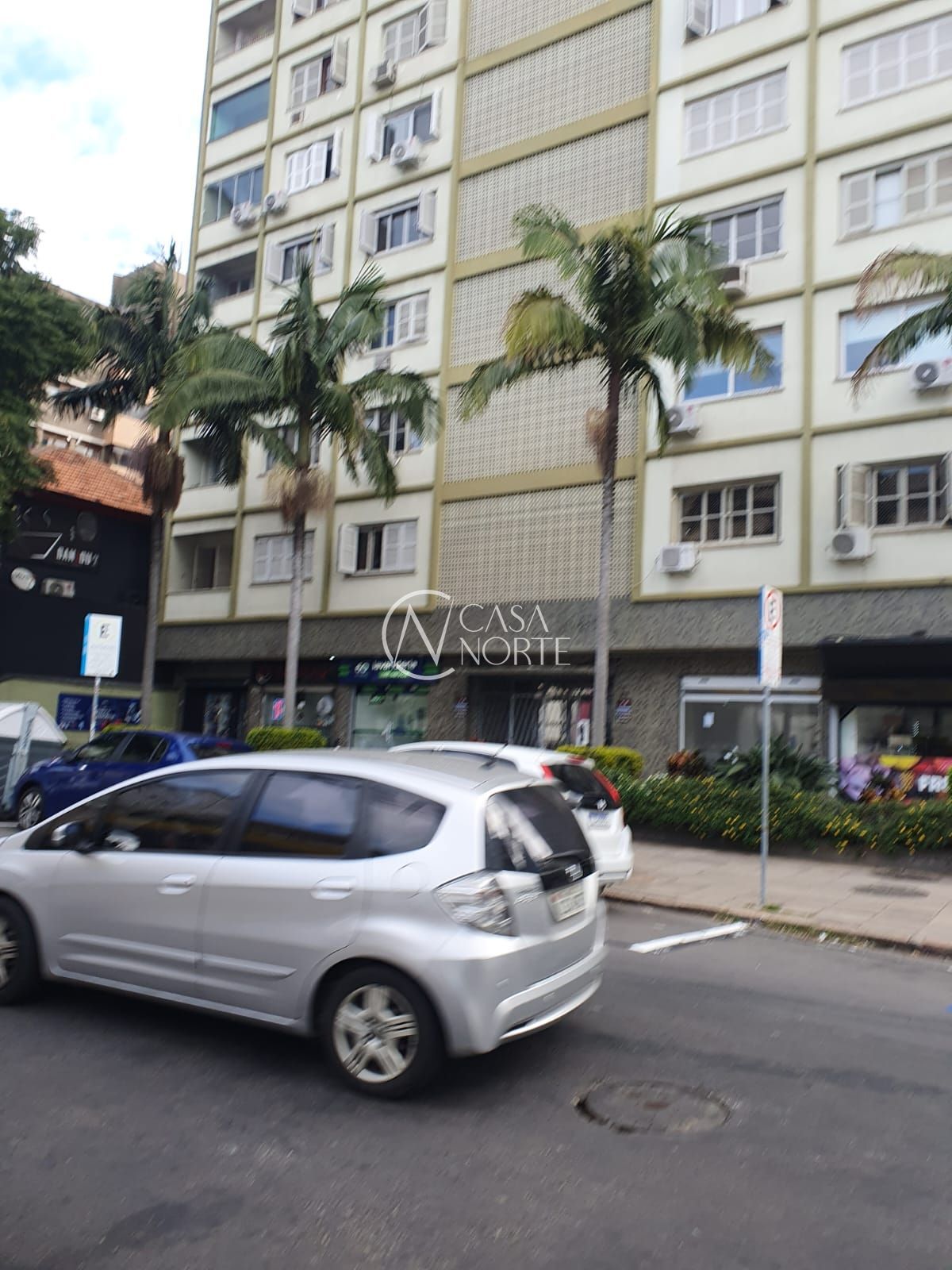 Apartamento à venda com 2 quartos, 62m², Rua Félix da Cunha no bairro Moinhos de Vento em Porto Alegre