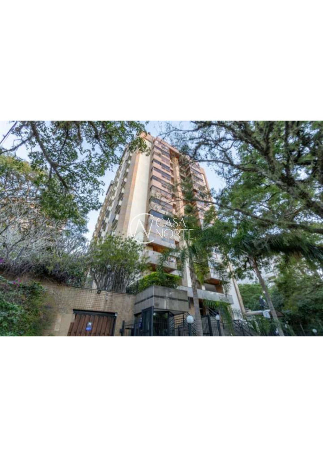 Apartamento à venda com 3 quartos, 142m², 2 suítes, 2 vagas, Rua General Couto de Magalhães no bairro Higienópolis em Porto Alegre