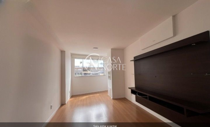 Apartamento à venda com 2 quartos, 53m², 1 suíte, 1 vaga, Avenida Cristóvão Colombo no bairro Independência em Porto Alegre