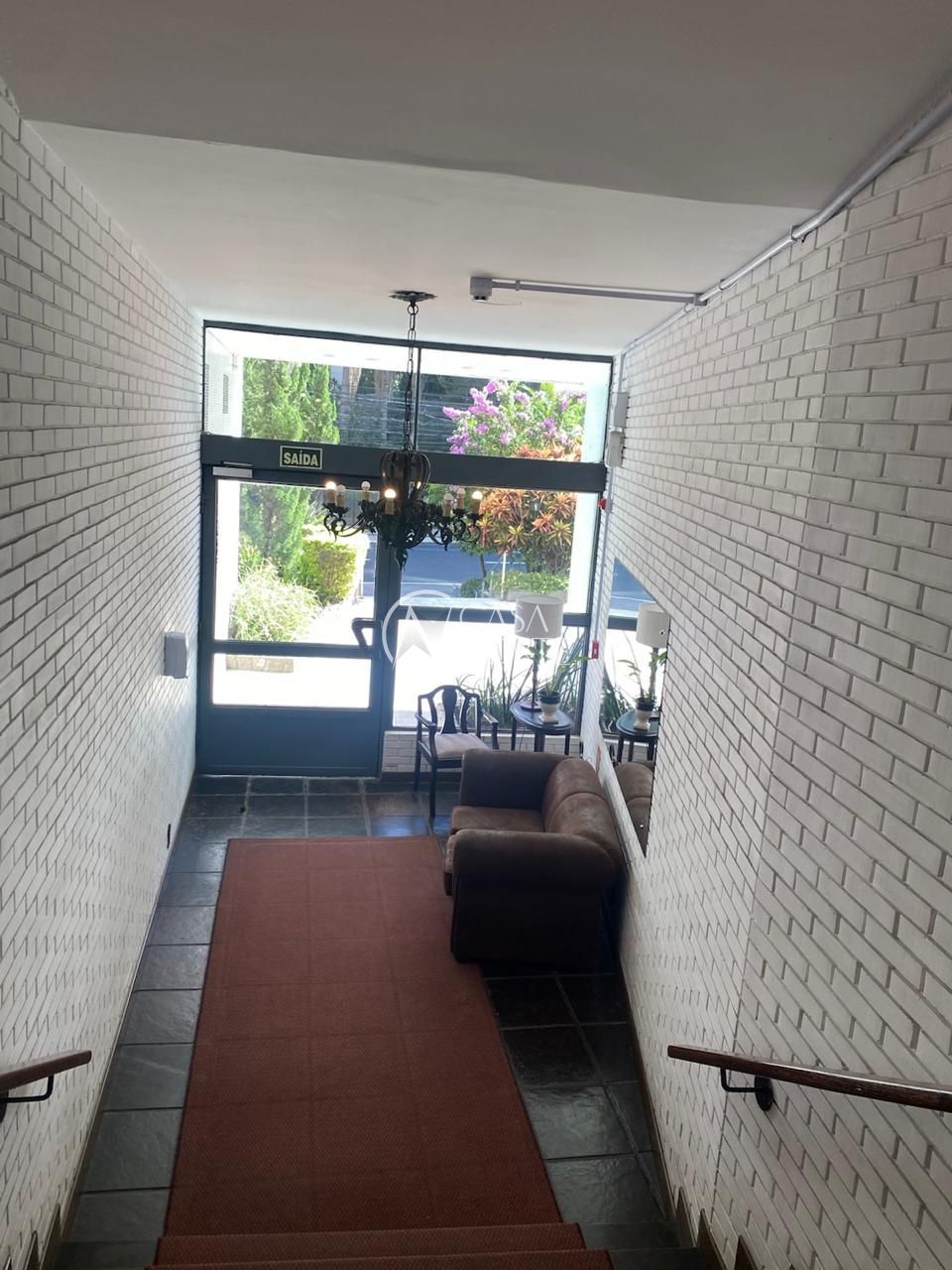 Apartamento à venda com 3 quartos, 142m², 1 suíte, 1 vaga, Rua Vinte e Quatro de Outubro no bairro Moinhos de Vento em Porto Alegre