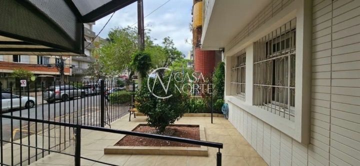 Apartamento à venda com 3 quartos, 152m², Rua Felipe Camarão no bairro Rio Branco em Porto Alegre