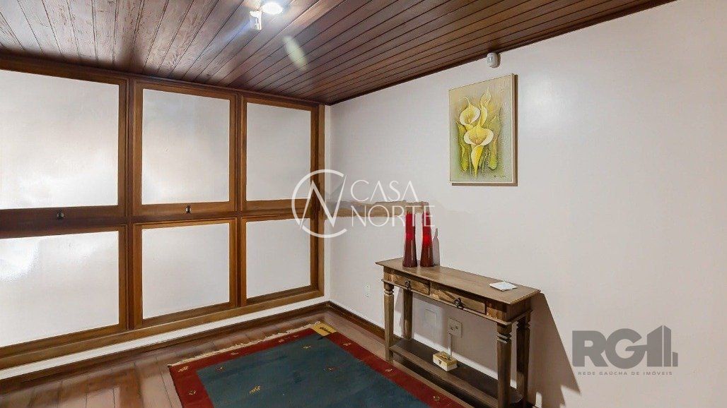 Cobertura à venda com 3 quartos, 200m², 1 suíte, 2 vagas, Rua Anita Garibaldi no bairro Mont Serrat em Porto Alegre