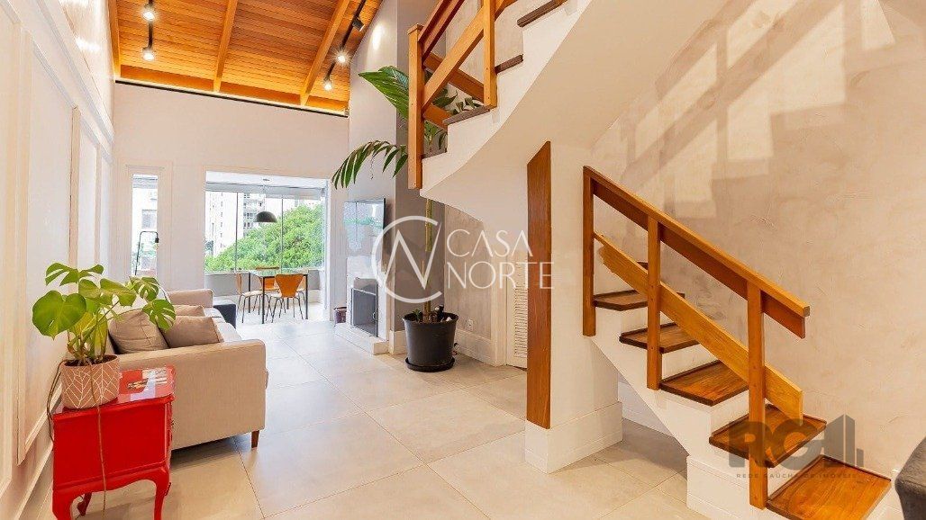 Cobertura à venda com 3 quartos, 200m², 1 suíte, 2 vagas, Rua Anita Garibaldi no bairro Mont Serrat em Porto Alegre