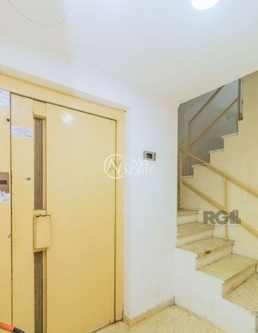 Apartamento à venda com 3 quartos, 160m², 1 suíte, 1 vaga, Rua Tenente-Coronel Fabrício Pilar no bairro Mont Serrat em Porto Alegre