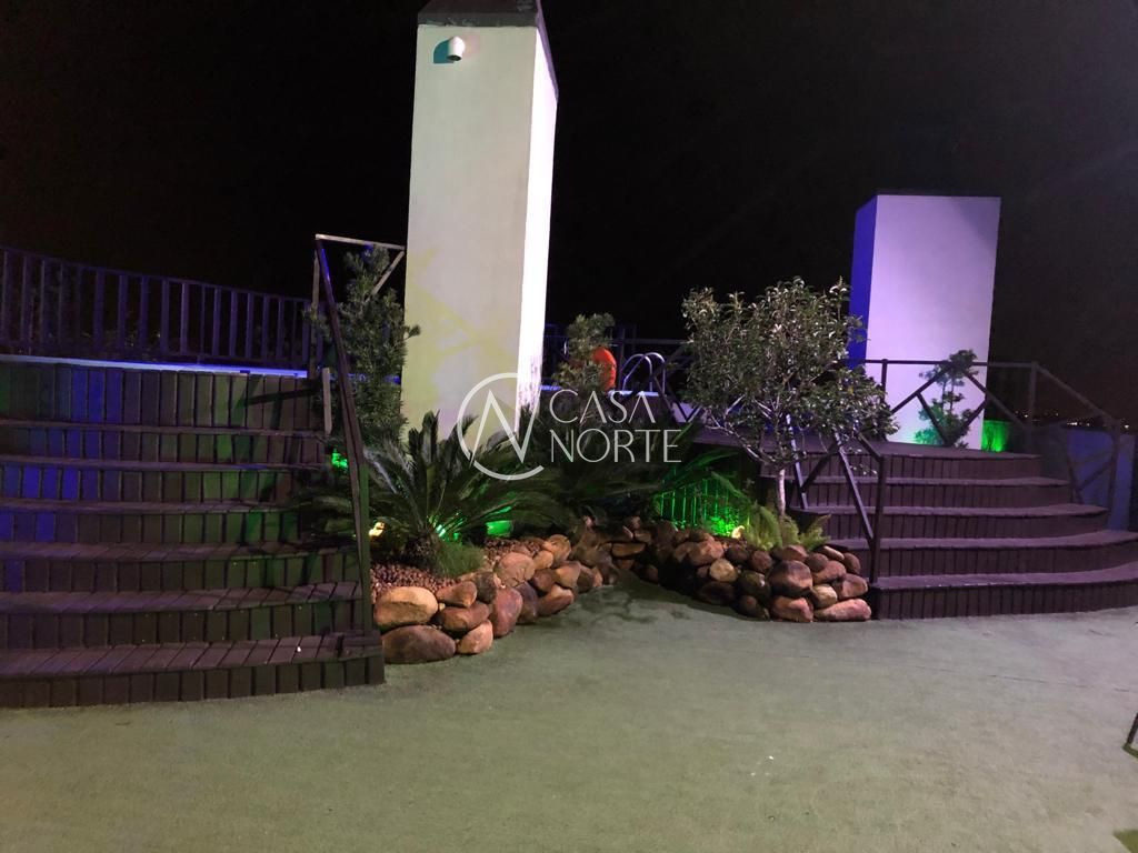 Apartamento à venda com 2 quartos, 75m², 1 suíte, 2 vagas, Rua Washington Luiz no bairro Centro Histórico em Porto Alegre