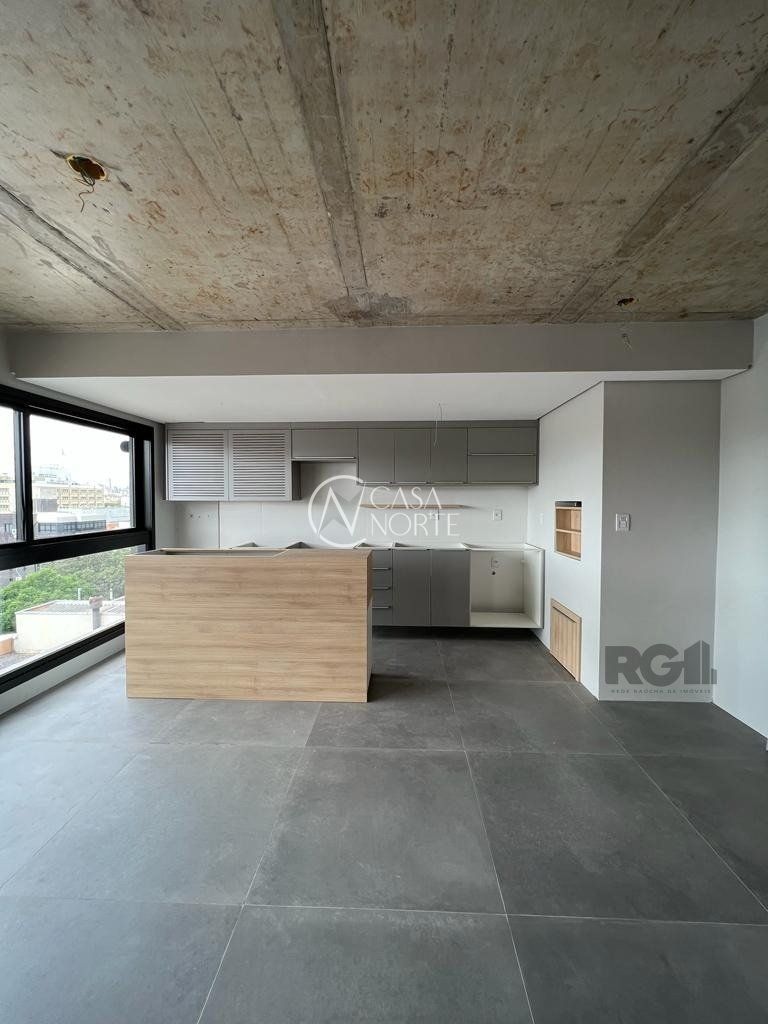 Apartamento à venda com 1 quarto, 43m², 1 vaga, Rua Gonçalves Dias no bairro Menino Deus em Porto Alegre