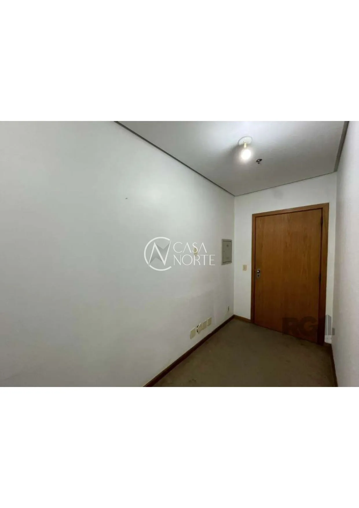 Sala Comercial à venda com 4 quartos, 37m², 1 vaga, Avenida Praia de Belas no bairro Praia de Belas em Porto Alegre