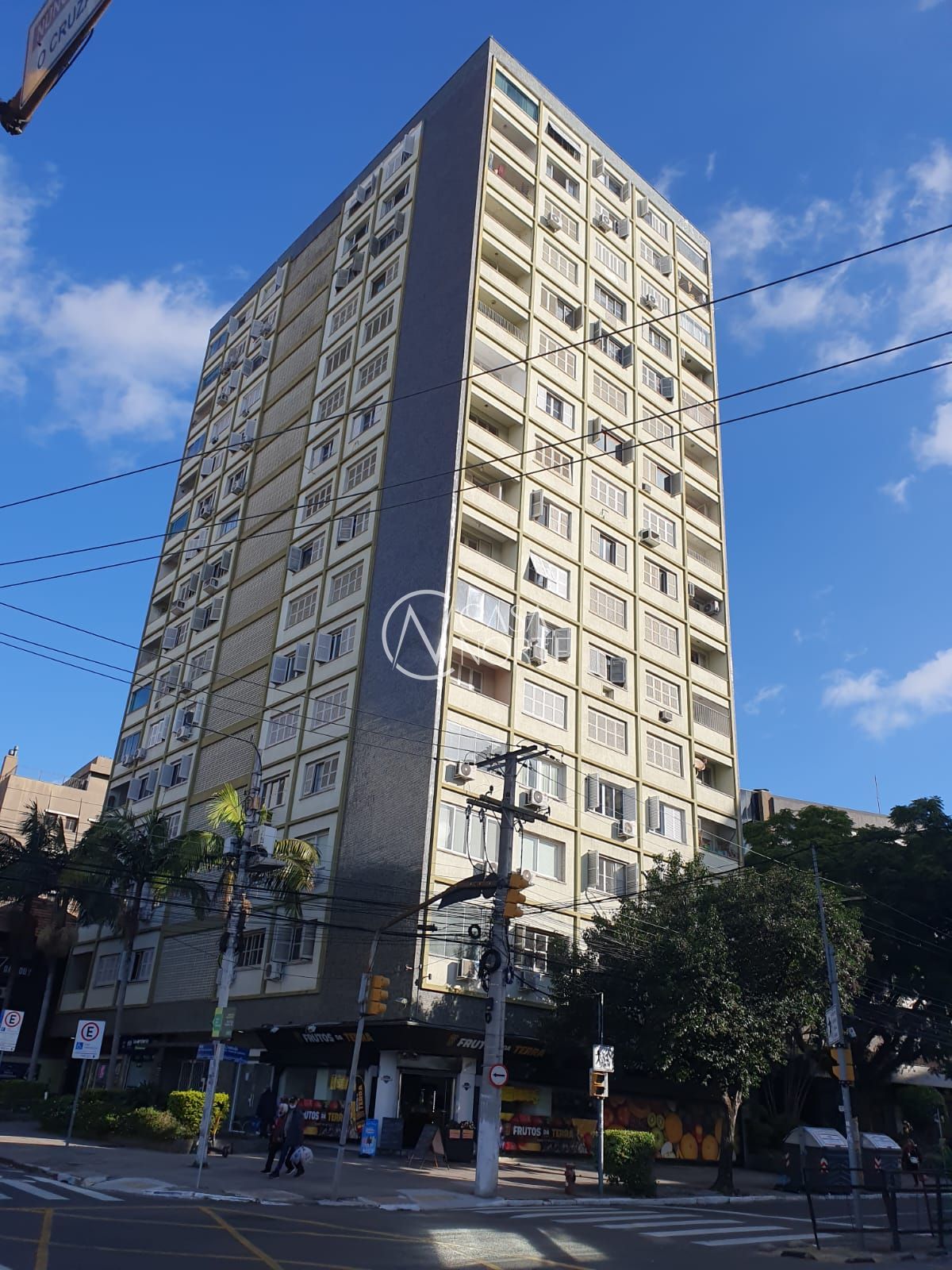 Apartamento à venda com 2 quartos, 62m², Rua Félix da Cunha no bairro Moinhos de Vento em Porto Alegre