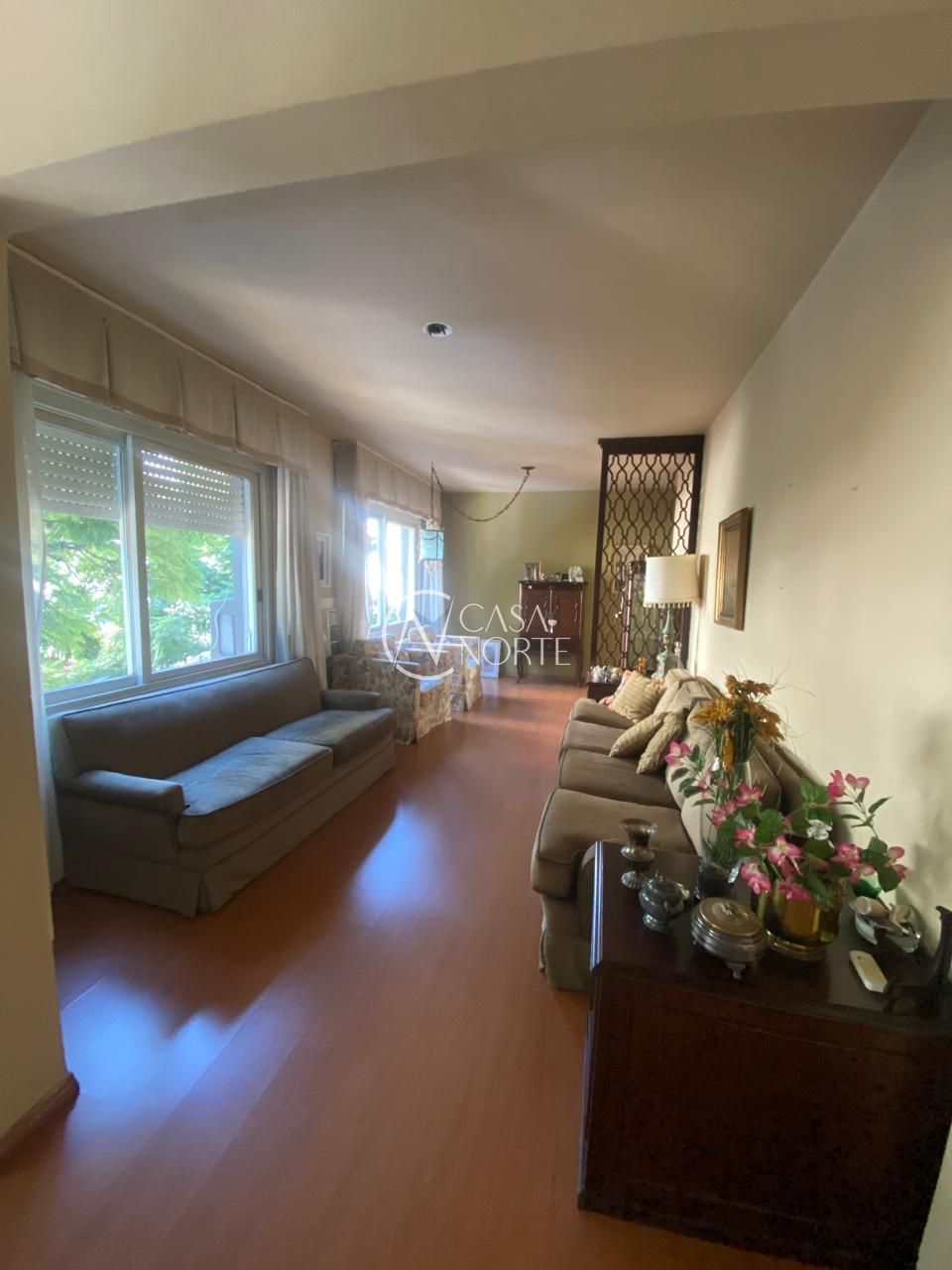 Apartamento à venda com 4 quartos, 147m², 1 suíte, 1 vaga, Avenida Independência no bairro Independência em Porto Alegre
