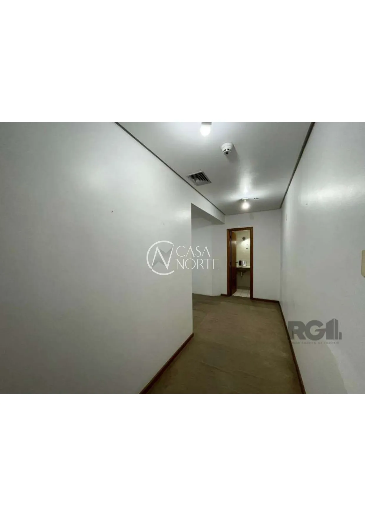 Sala Comercial à venda com 4 quartos, 37m², 1 vaga, Avenida Praia de Belas no bairro Praia de Belas em Porto Alegre