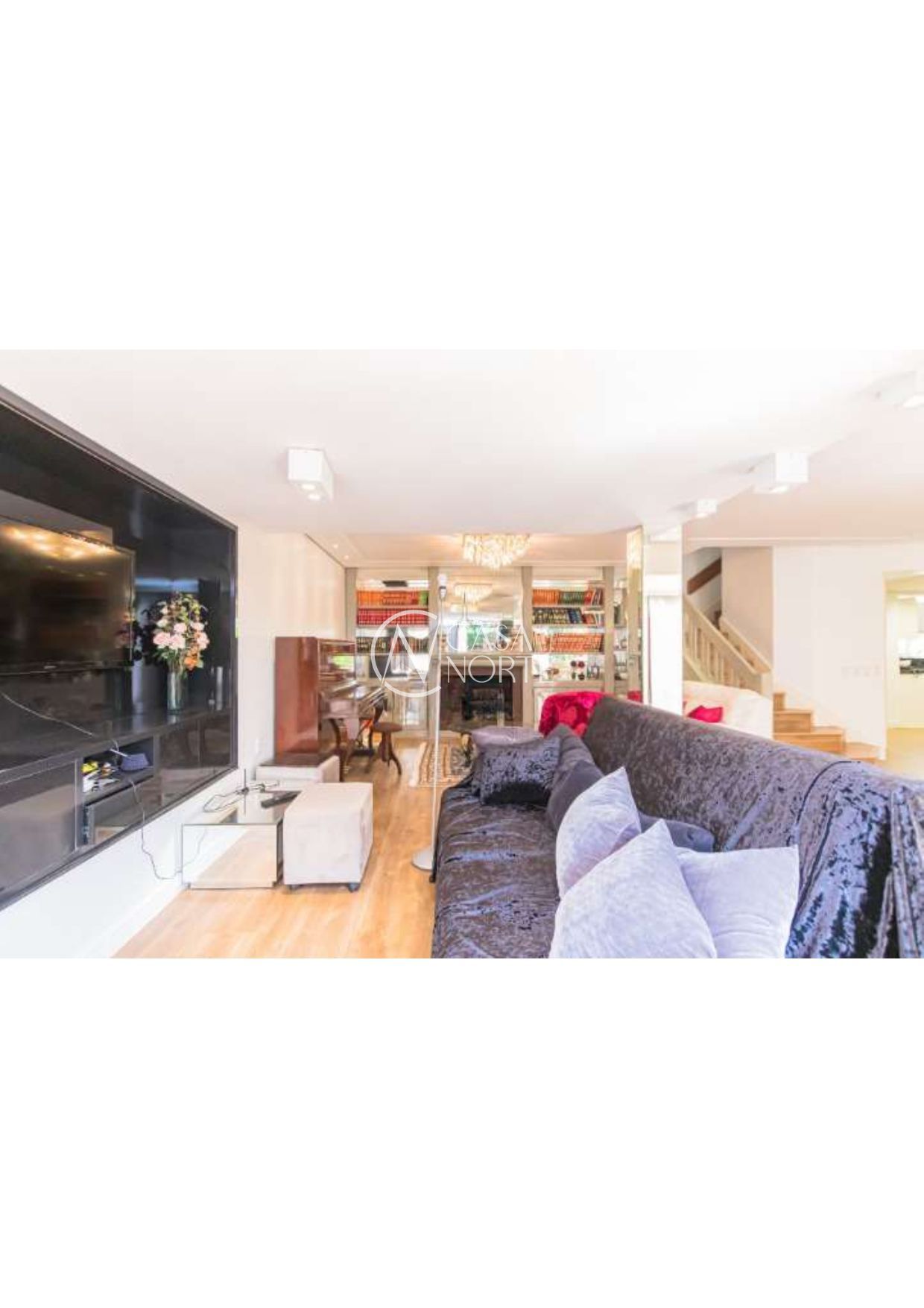 Cobertura à venda com 3 quartos, 416m², 1 suíte, 4 vagas, Rua Pedro Chaves Barcelos no bairro Auxiliadora em Porto Alegre