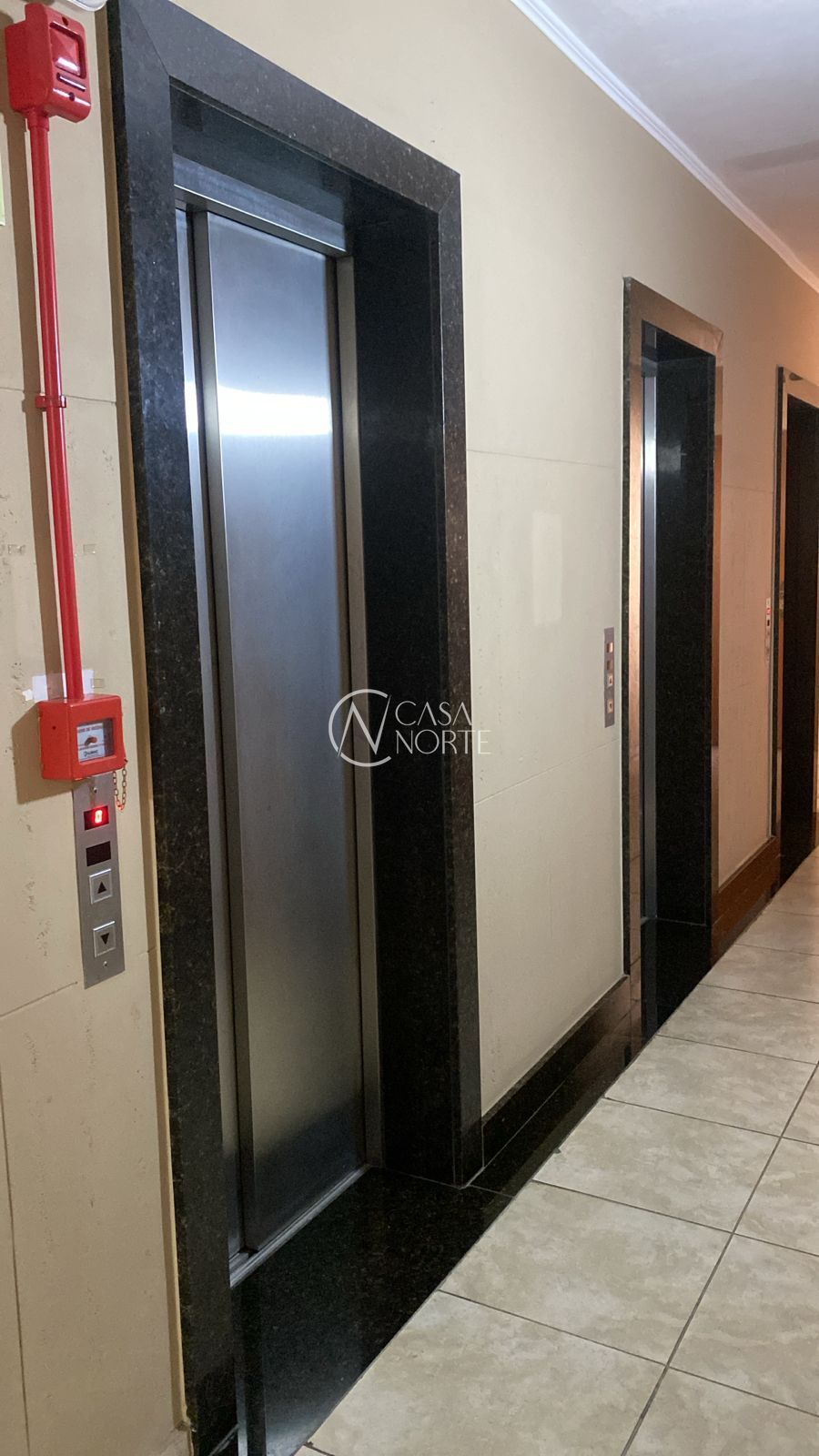 Sala Comercial à venda , 37m², Rua Uruguai no bairro Centro Histórico em Porto Alegre