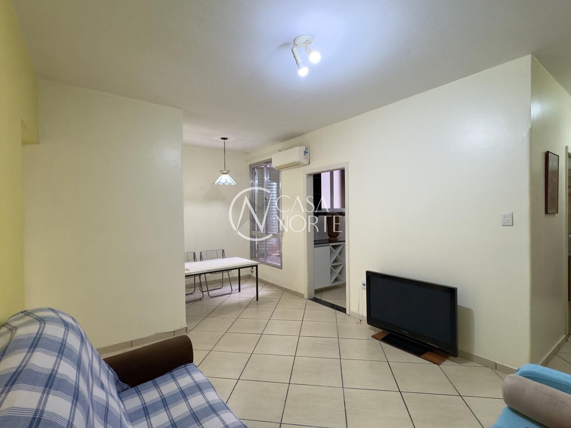 Apartamento à venda com 2 quartos, 73m², Rua Duque de Caxias no bairro Centro Histórico em Porto Alegre