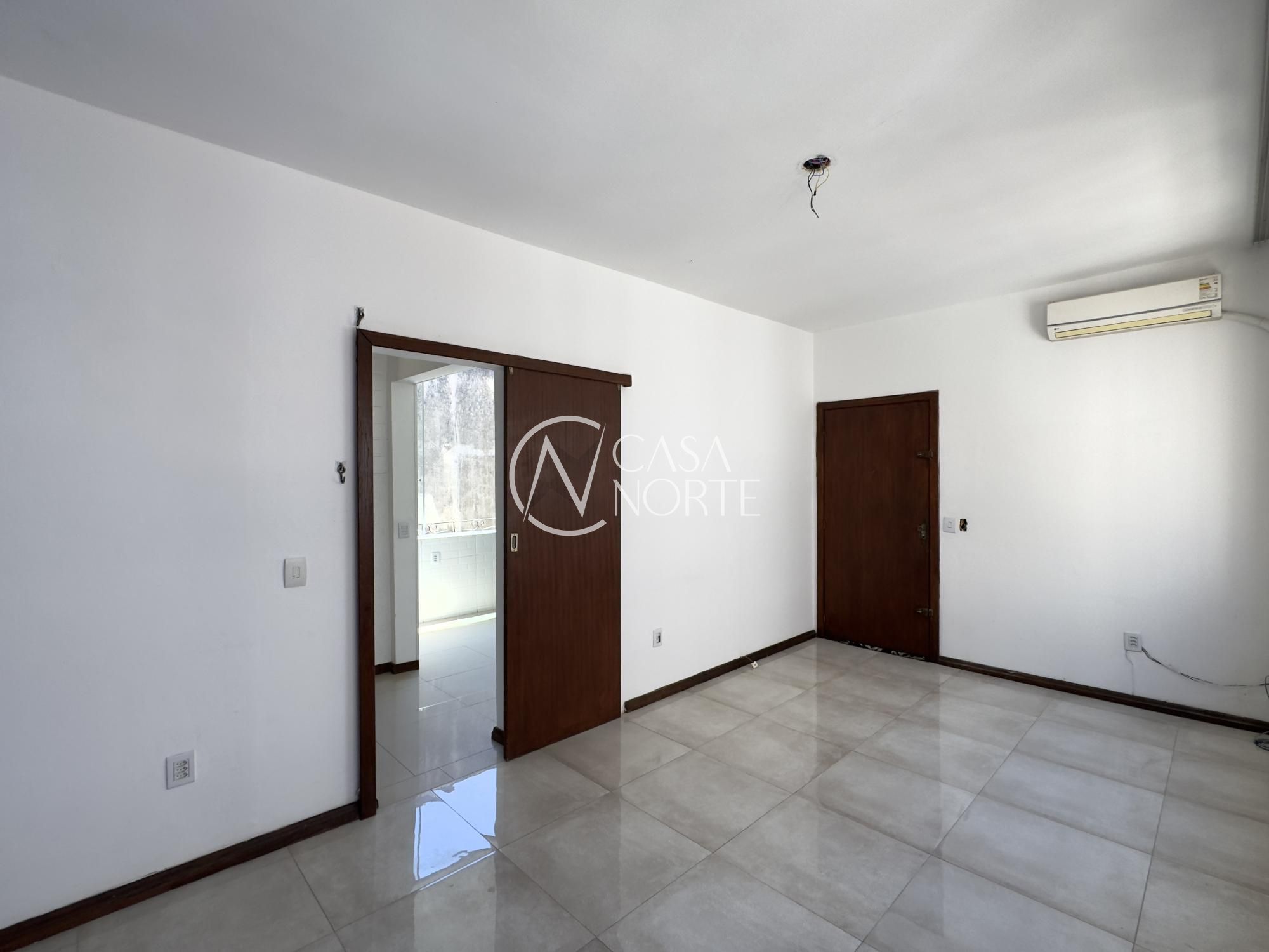 Apartamento à venda com 3 quartos, 97m², 1 suíte, 1 vaga, Rua Ignácio Montanha no bairro Santana em Porto Alegre