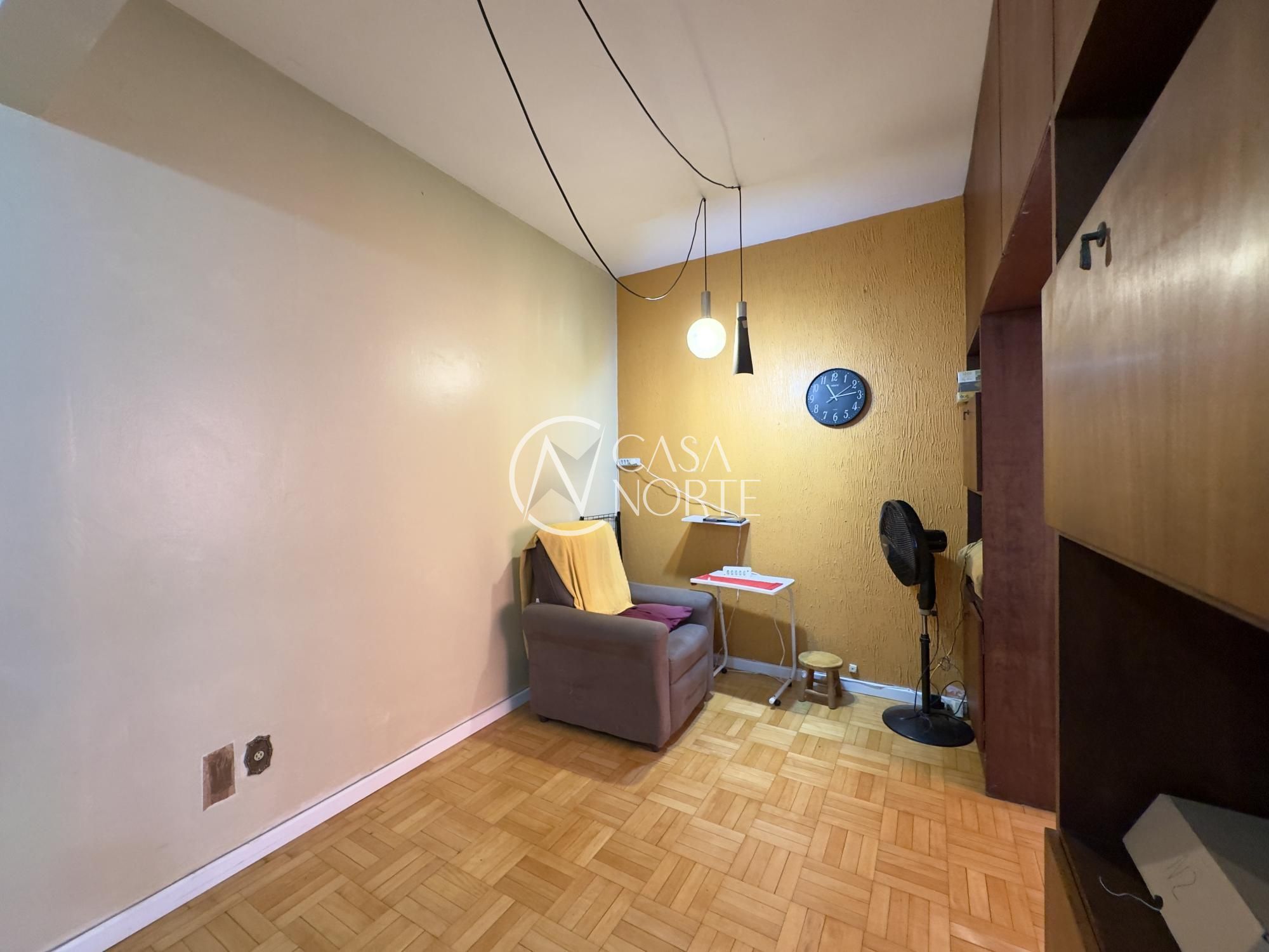 Apartamento à venda com 1 quarto, 46m², Avenida Borges de Medeiros no bairro Centro Histórico em Porto Alegre