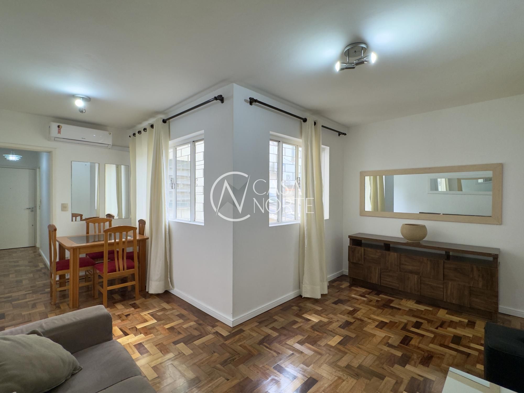 Apartamento à venda com 2 quartos, 82m², Rua Washington Luiz no bairro Centro Histórico em Porto Alegre