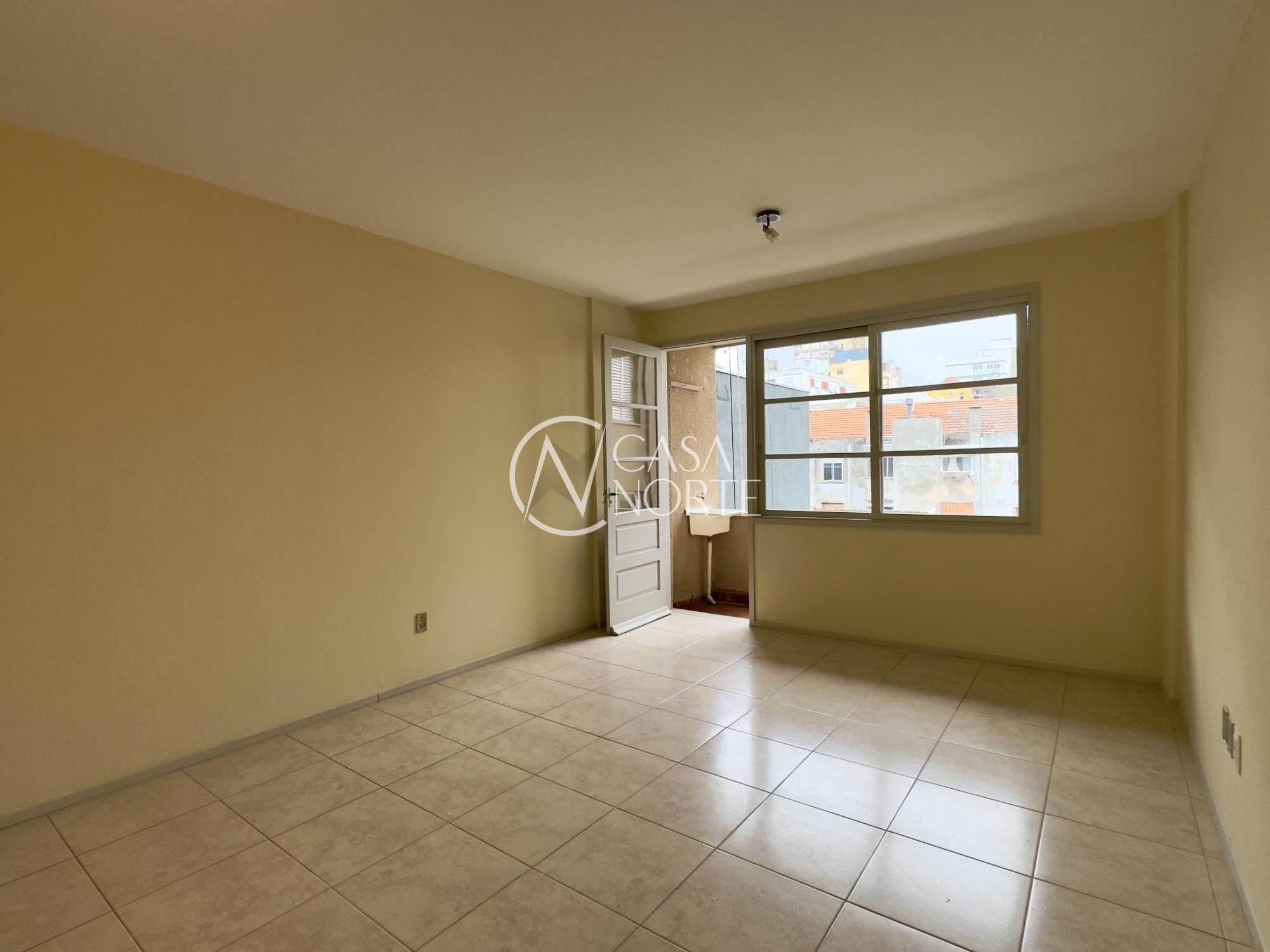 Apartamento à venda com 1 quarto, 34m², Rua dos Andradas no bairro Centro Histórico em Porto Alegre