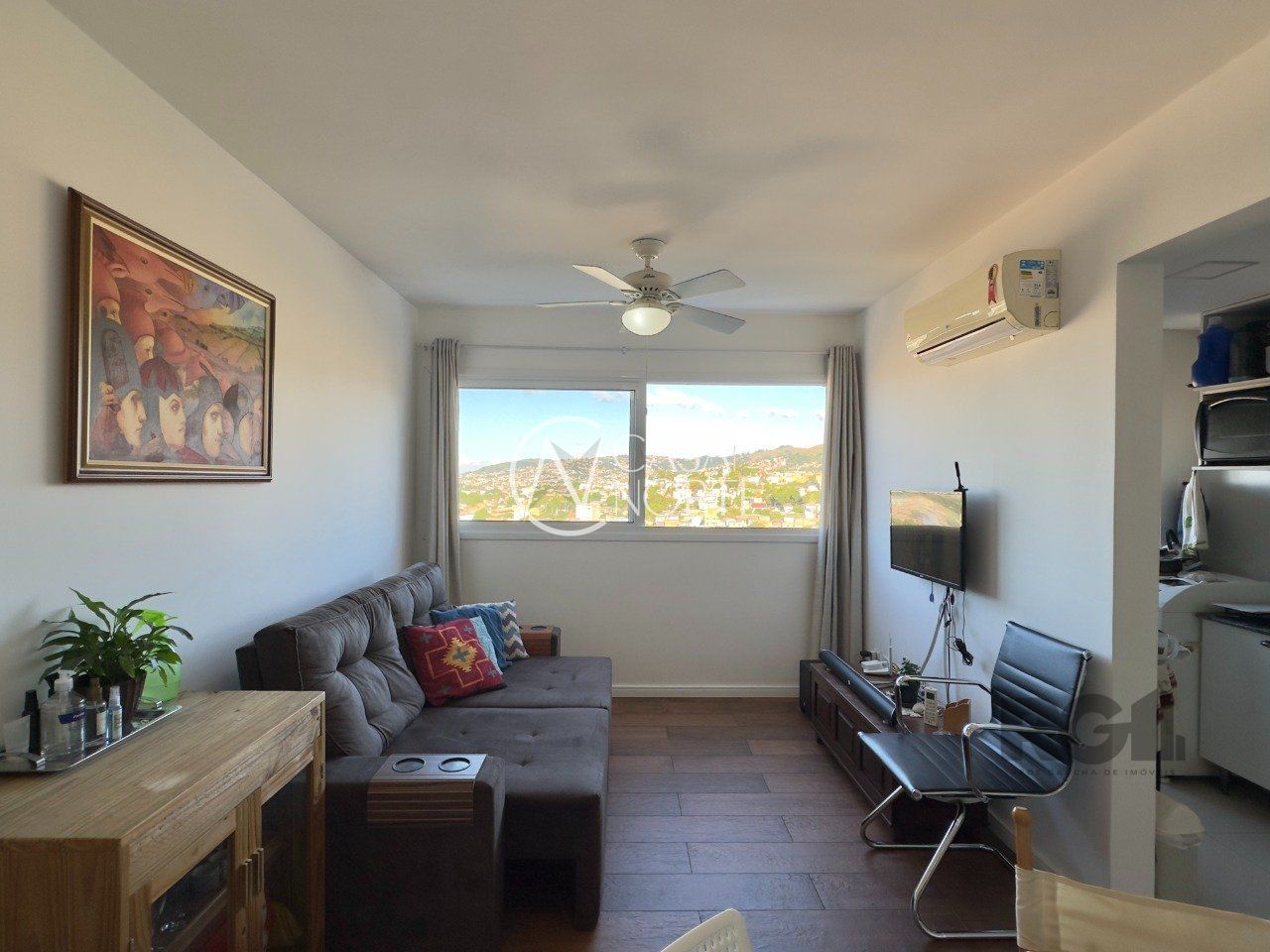 Apartamento à venda com 2 quartos, 57m², 1 suíte, 1 vaga, Rua Joaquim Cruz no bairro Santo Antônio em Porto Alegre