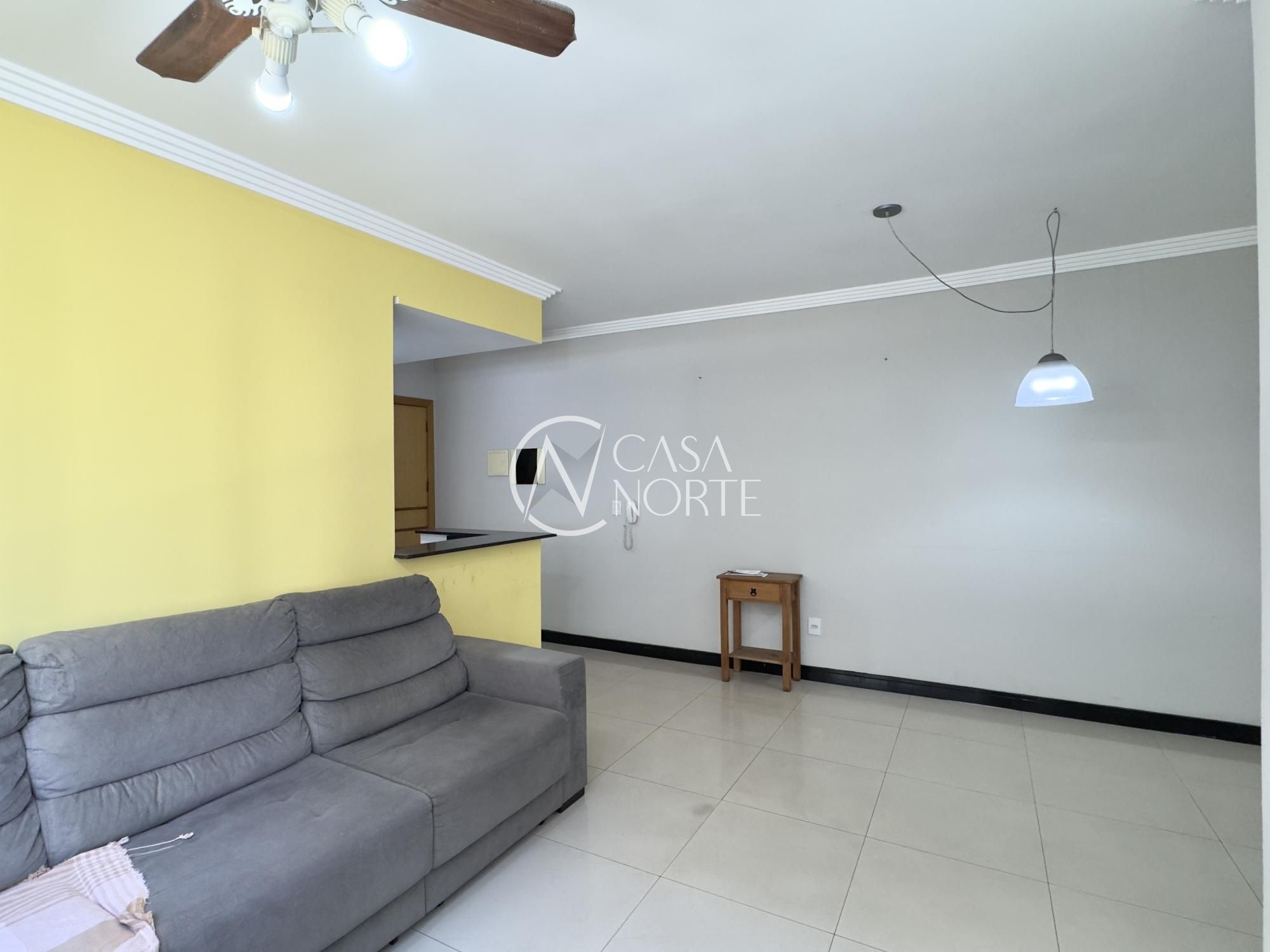 Apartamento à venda com 2 quartos, 63m², 1 suíte, 1 vaga, Rua São Francisco no bairro Santana em Porto Alegre