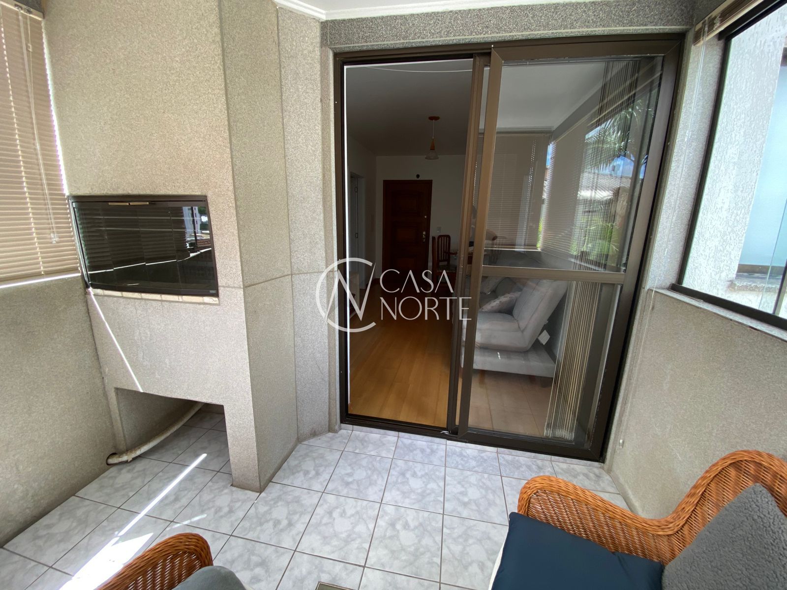 Apartamento à venda com 2 quartos, 74m², 1 vaga, Rua Itaboraí no bairro Jardim Botânico em Porto Alegre