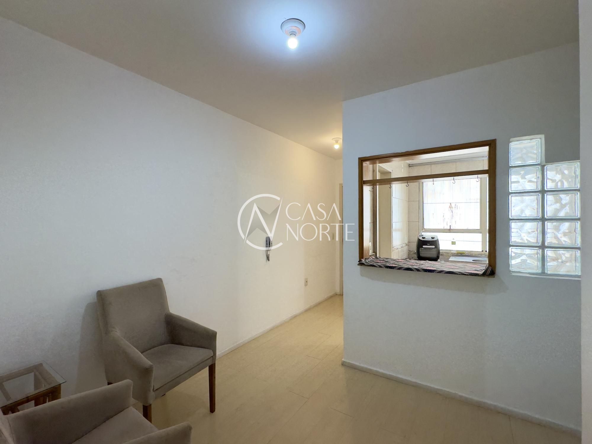 Apartamento à venda com 2 quartos, 43m², Rua Washington Luiz no bairro Centro Histórico em Porto Alegre