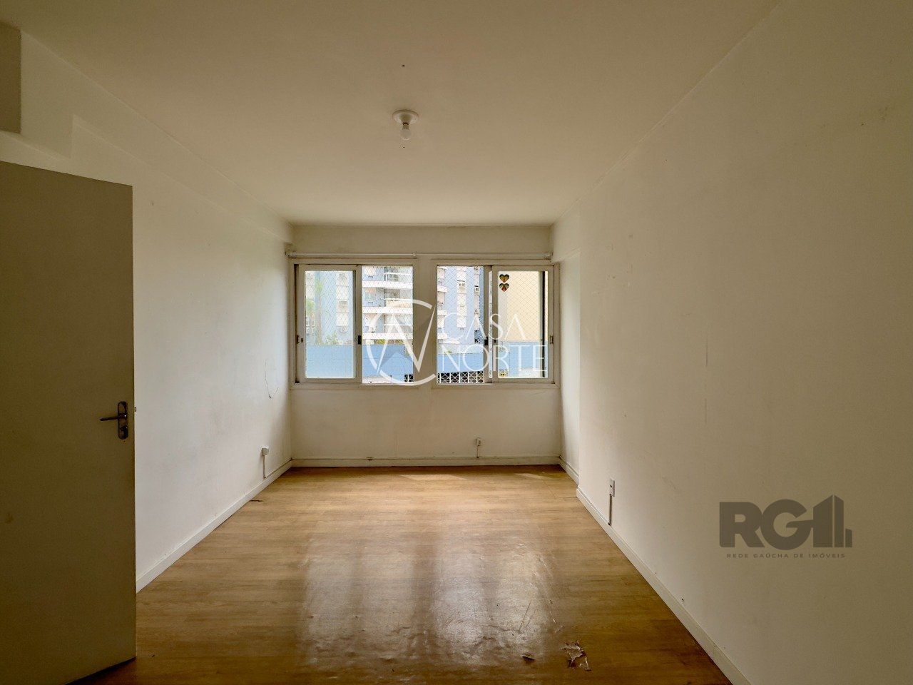 Apartamento à venda com 1 quarto, 55m², Avenida Borges de Medeiros no bairro Centro Histórico em Porto Alegre